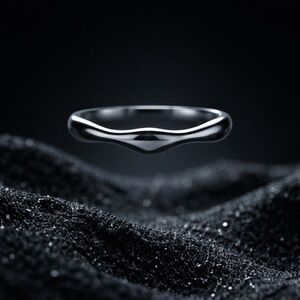 *NEW* Elegant 925 Silver “Liquid Metal” Wave Ring